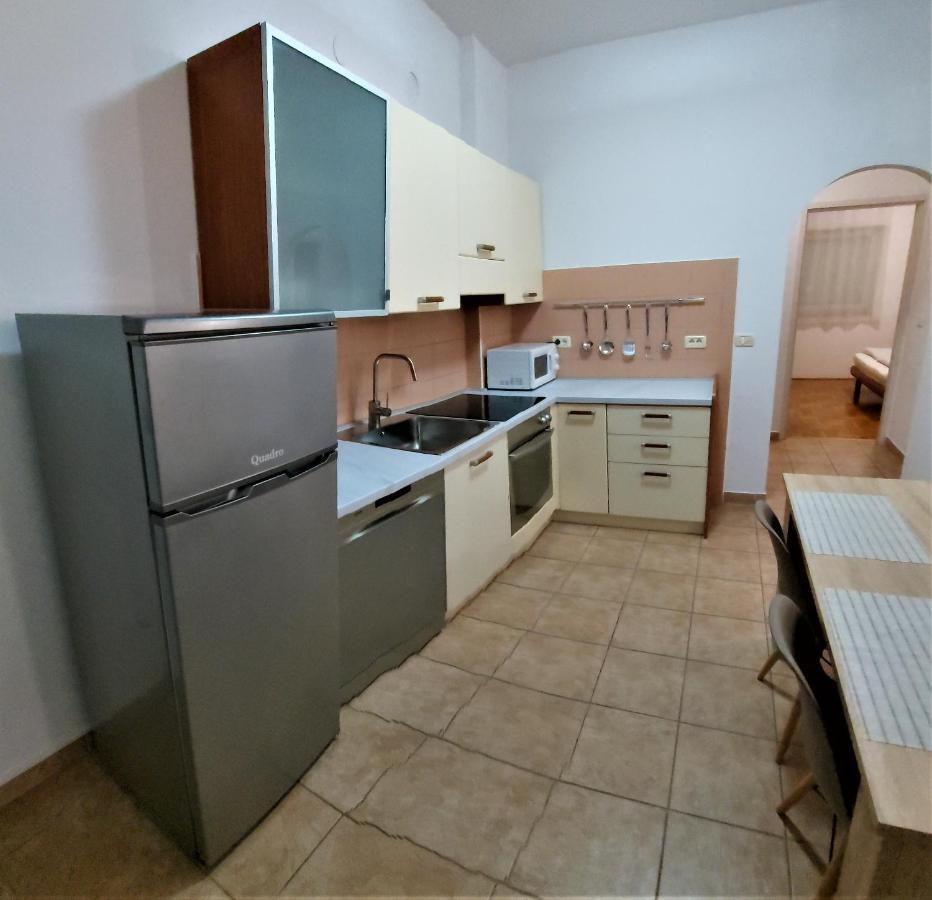 מדולין Apartments Aurora Near Beach מראה חיצוני תמונה