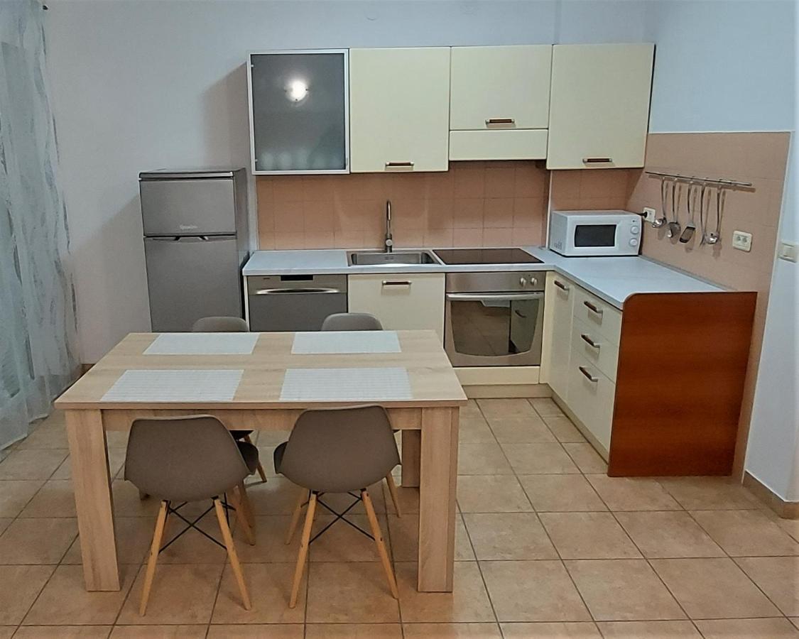 מדולין Apartments Aurora Near Beach מראה חיצוני תמונה