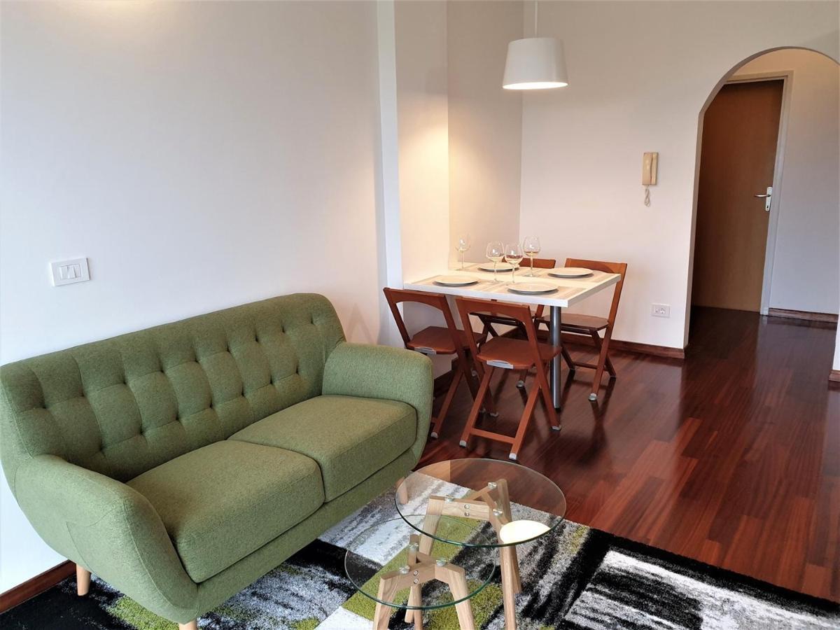מדולין Apartments Aurora Near Beach מראה חיצוני תמונה