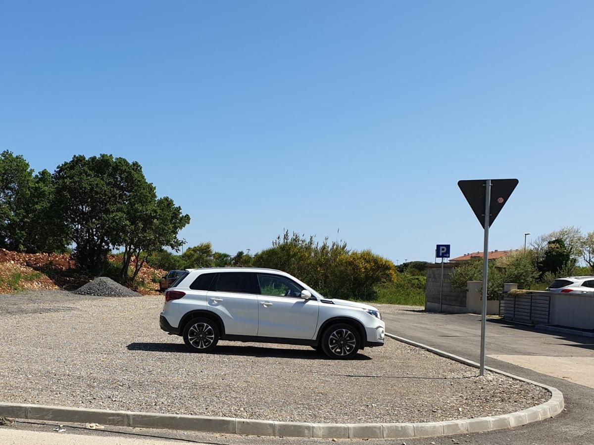 מדולין Apartments Aurora Near Beach מראה חיצוני תמונה